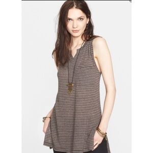 We The Free Tank Top Weekend Warrior V Neck Tank Top Womens Sz S, Gray Striped